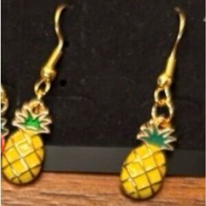 Psych new handmade Gold yellow Pineapple Earrings cute fun bright